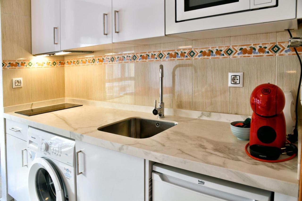 Wonderstays Apartamentos Vela Malaga Exterior photo
